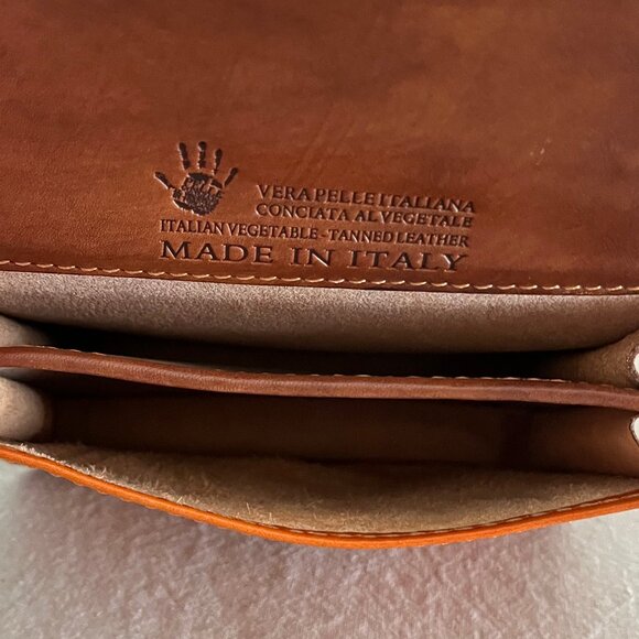 Vera Pelle Brown Crossbody Bag - Picture 6 of 15